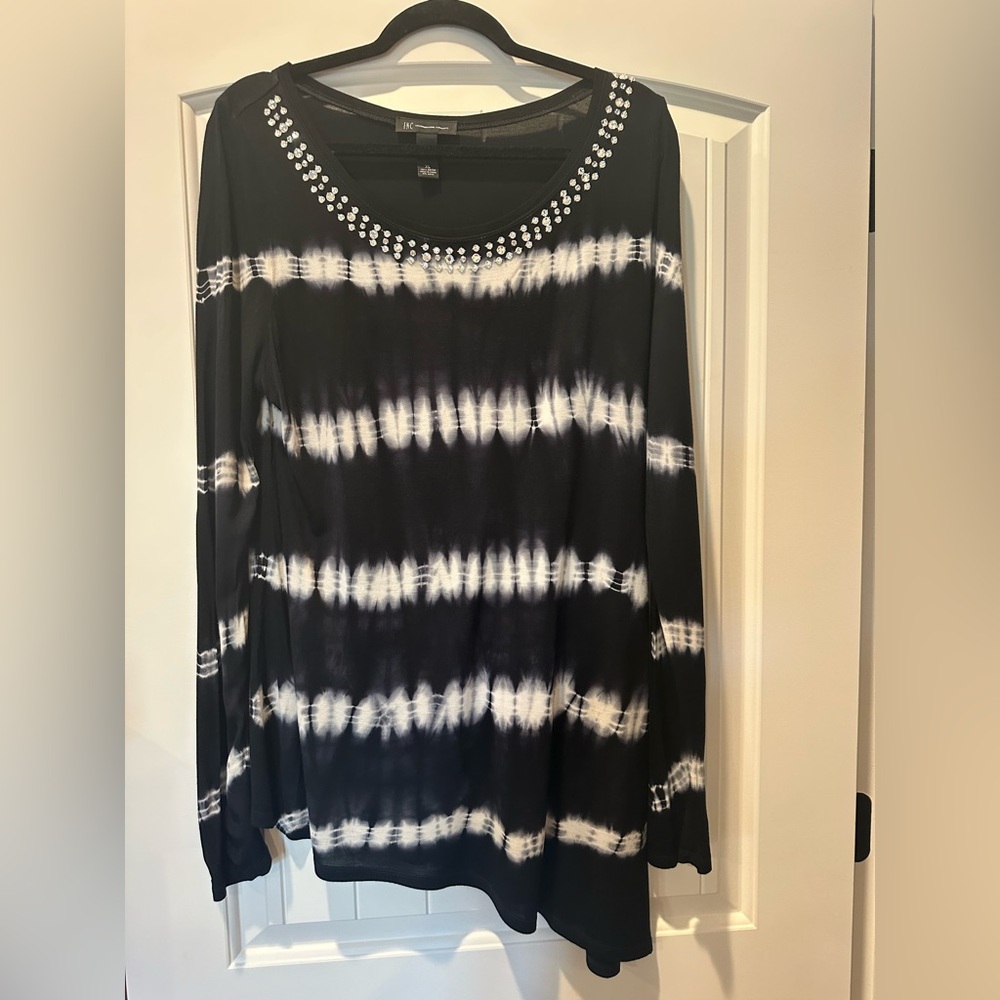 INC International Concepts Black and White Long Sleeve Top with Crystal neckline